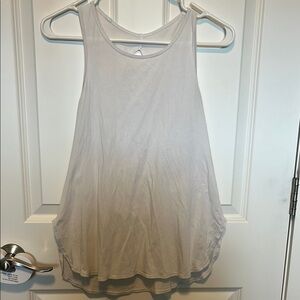 Women's Lululemon White Sleeveless Top